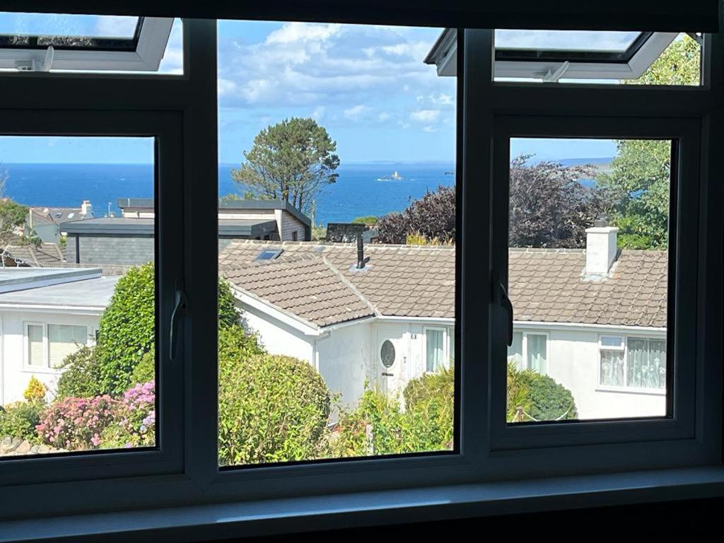 Godrevy Lighthouse View, St Ives, Free Parking Near Beach Carbis Bay المظهر الخارجي الصورة